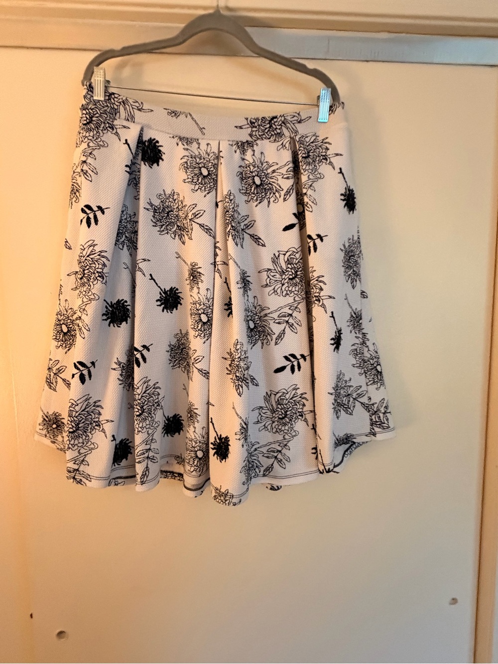 LuLaRoe White Skater Skirt with Black Floral Print